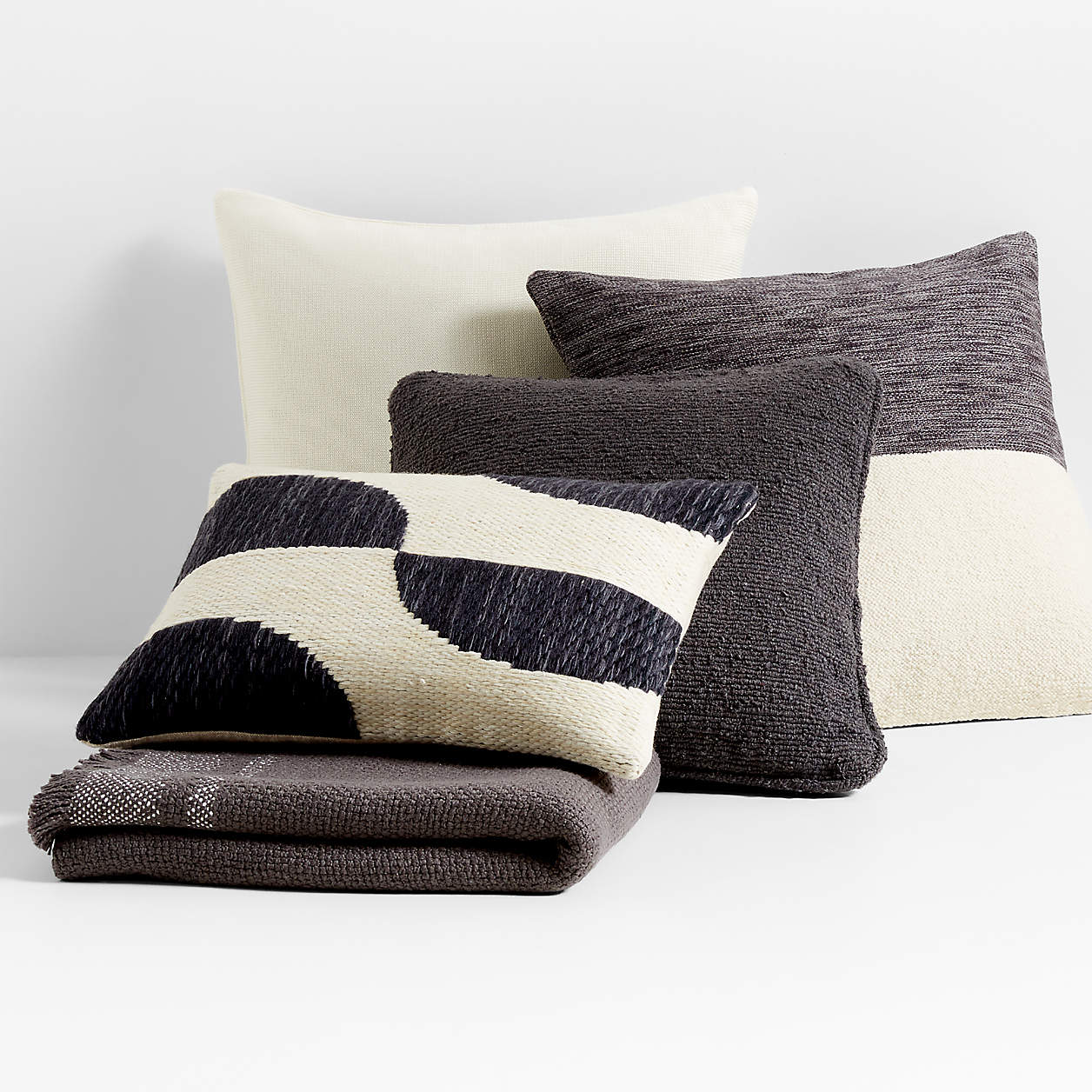 Biella Wool-Cotton Blend Textured 24"x16" Deep Indigo Blue Throw Pillow Cover