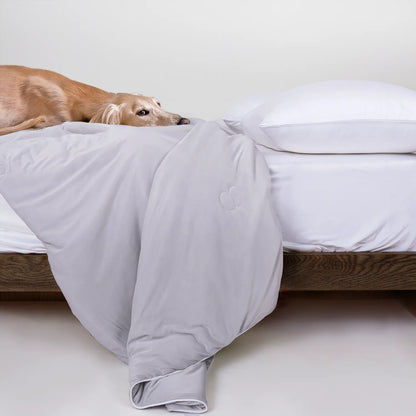 ChillGuard Comforter - Cooling & Pet Hair Repellent for Hot Sleepers/Pet Parents