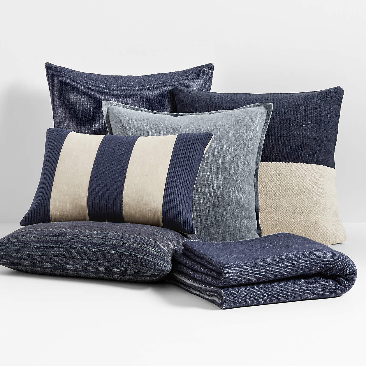 Vittoria Silk Blend Textured 24"x16" Deep Indigo Blue Throw Pillow Cover